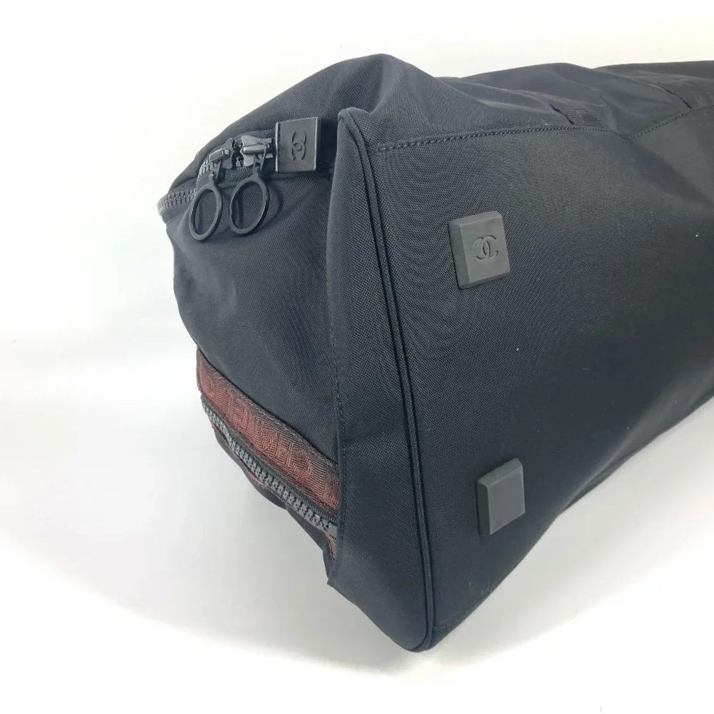 CHANEL Black Logo Shoulder Bag